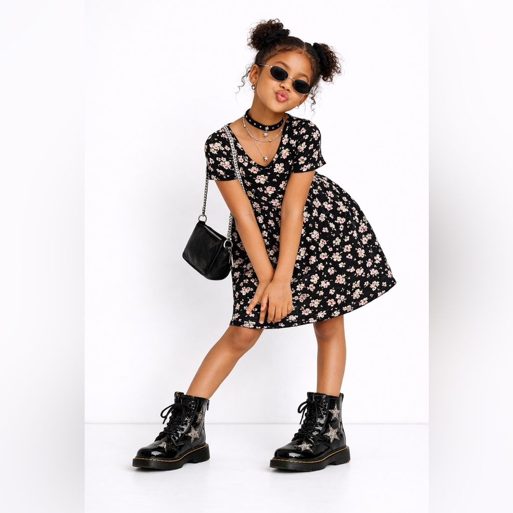 Dr. Martens 1460 T Kids Patent Leather Cosmic Glitter Star Boots Black Size US 8